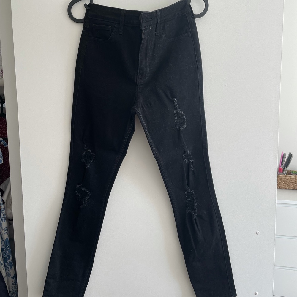 Hollister black skinny jeans